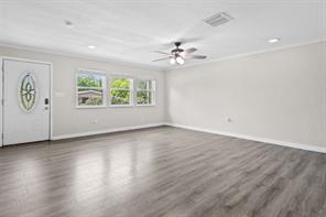 107 S Flower Lane - Photo 4
