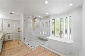 803 Green Tree Court - Photo 16