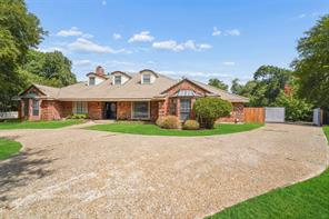 803 Green Tree Court - Photo 3