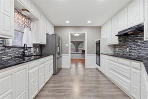 1010 Florence Drive - Photo 11