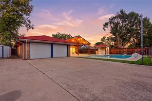 1010 Florence Drive - Photo 4