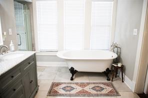512 N College Street - Photo 22