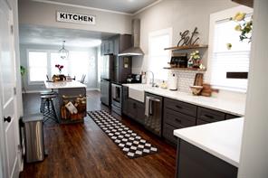512 N College Street - Photo 3