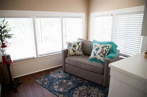 512 N College Street - Photo 34