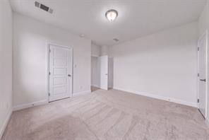 1802 Southpointe Xing - Photo 34
