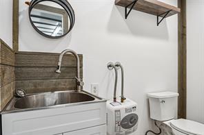 1570 Karen Drive - Photo 28