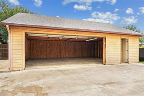 1570 Karen Drive - Photo 30