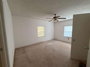 325 County Road 1768 - Photo 14