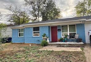 7931 Woodshire Drive - Photo 2