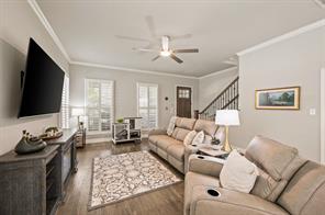 737 Hammond Street - Photo 10