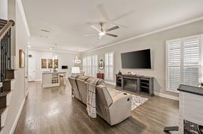 737 Hammond Street - Photo 4
