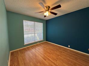 1236 Quaker Lane - Photo 10