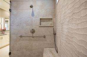11117 Eastview Circle - Photo 14