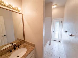 9313 Dosier Cove W - Photo 16