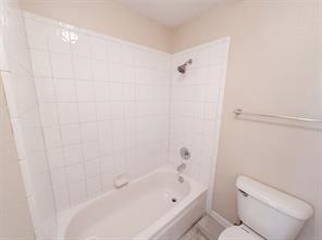 9313 Dosier Cove W - Photo 20