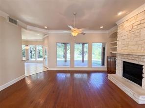 9313 Dosier Cove W - Photo 6