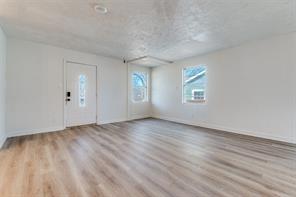 3455 Kellogg Avenue - Photo 6
