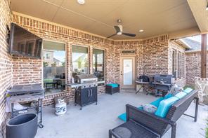 1037 Addison Avenue - Photo 4