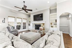 1037 Addison Avenue - Photo 8