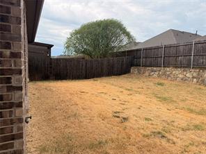 4124 Ellinger Drive - Photo 5