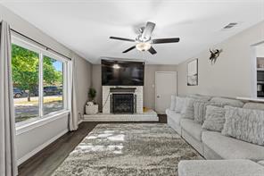 128 E Johnson Street - Photo 13