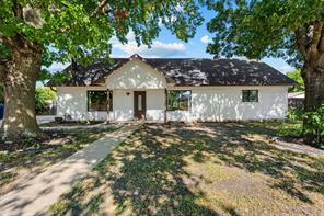 128 E Johnson Street - Photo 2